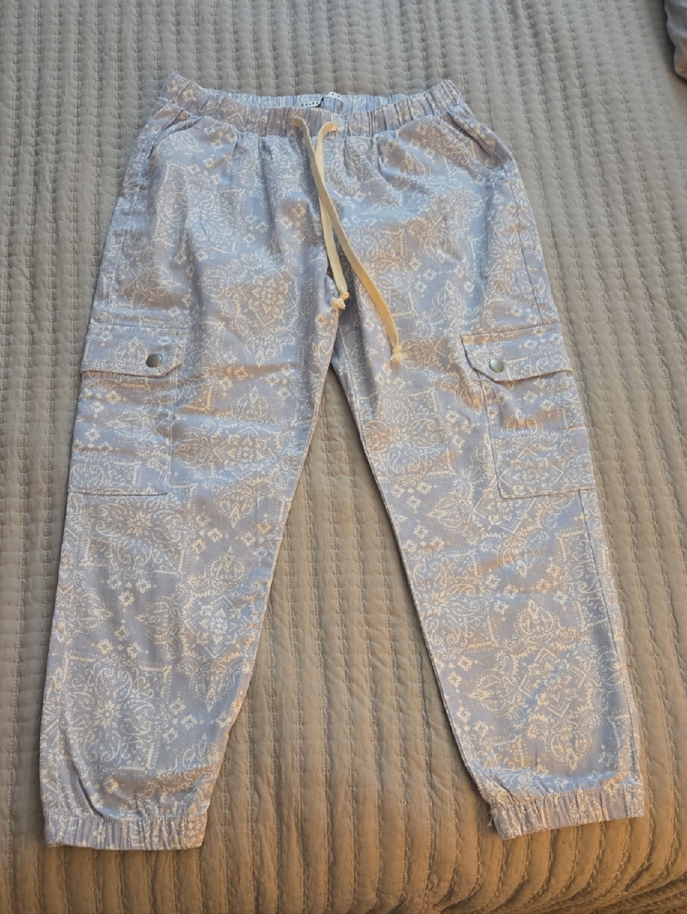 Celebrity Pink Light Blue Paisley Joggers